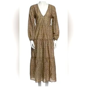 Matteau tiered floral dress long sleeve
Loose feel
Matter size 1- US 2